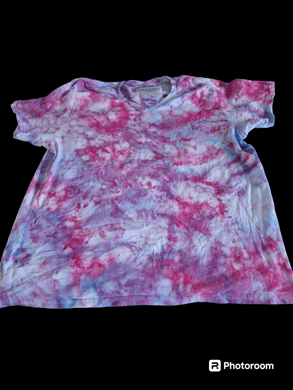 Image of 2xl v neck tye dye tshirt