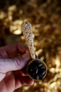 Image 4 of Autumn Special Oak Leaves Coffee Scoop 