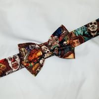 Image 4 of Horror movie Bowtie / Collar set 🎃