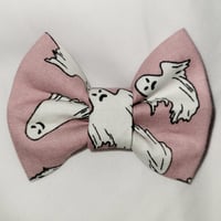 Image 1 of Pink Ghost (Glow In The Dark) bow 👻 