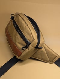 Image 2 of The Franny Pack (Coyote Brown)