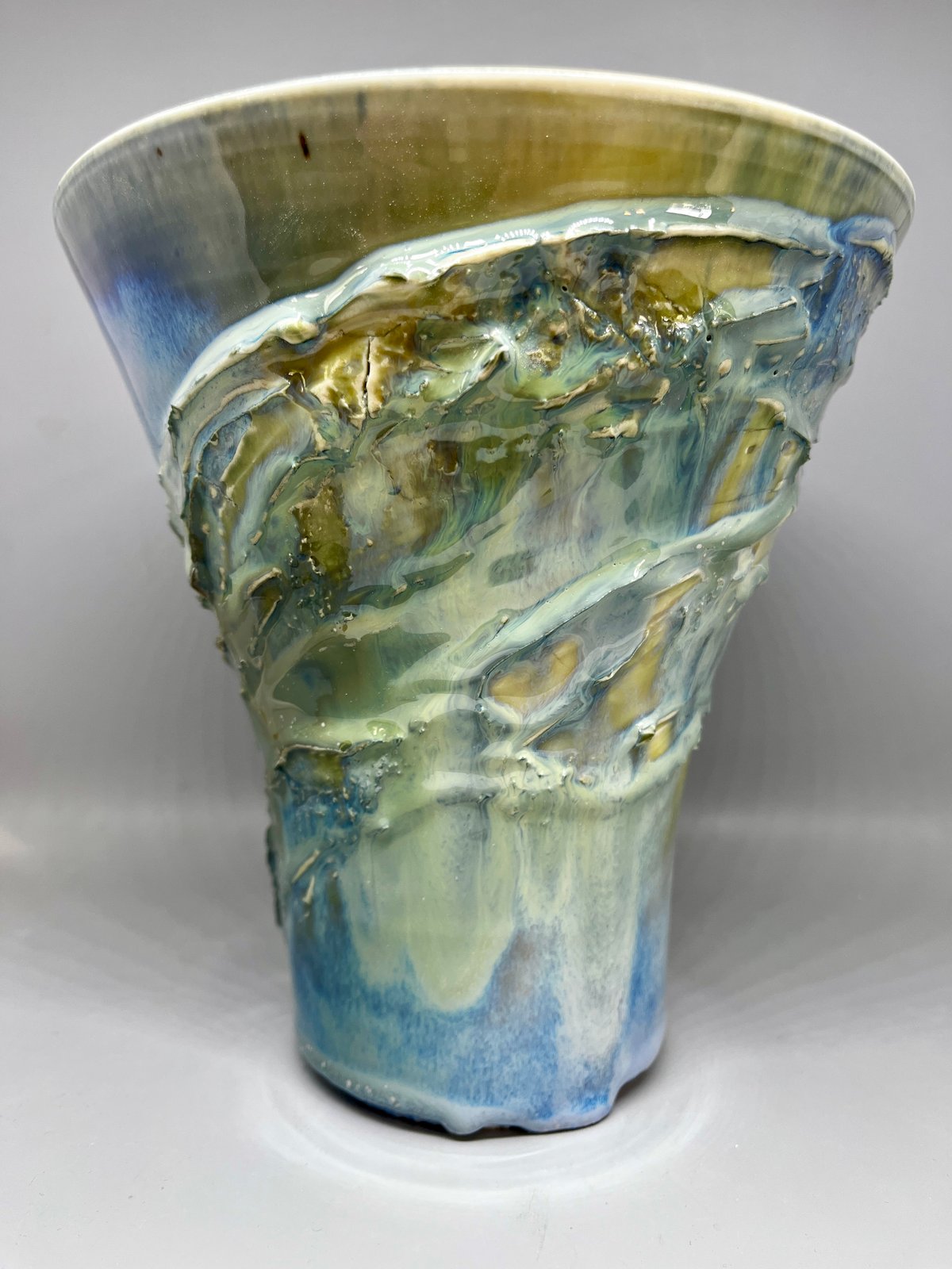 ROCKFACE VASE