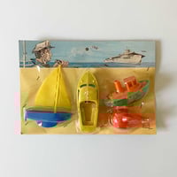 Image 1 of Jouet de plage bateaux années 60/70 stock neuf