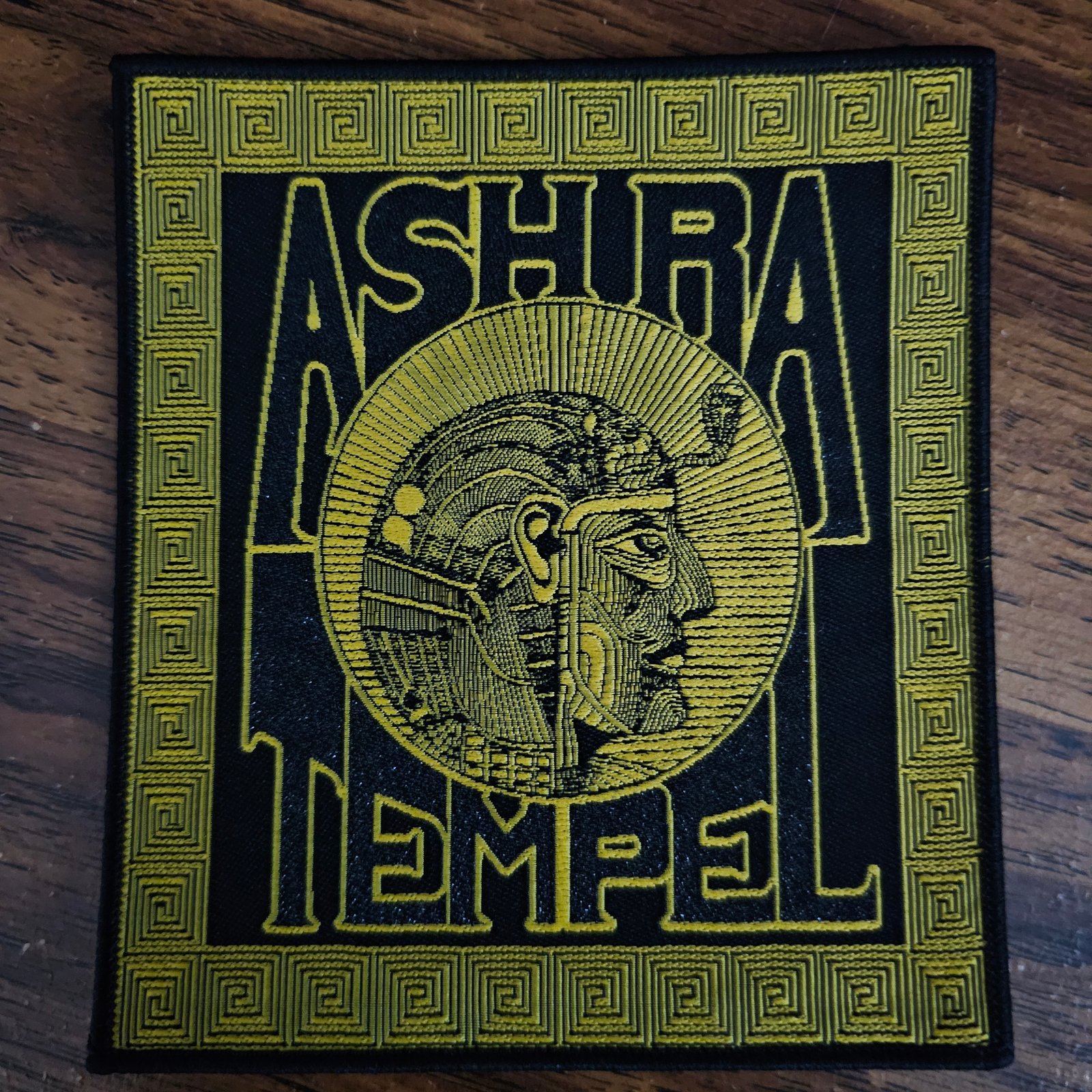 【大名盤】The Cosmic Jokers　Ash Ra Tempel Ash Ra Tempel - Ash Ra Tempel - Amazon.com Music