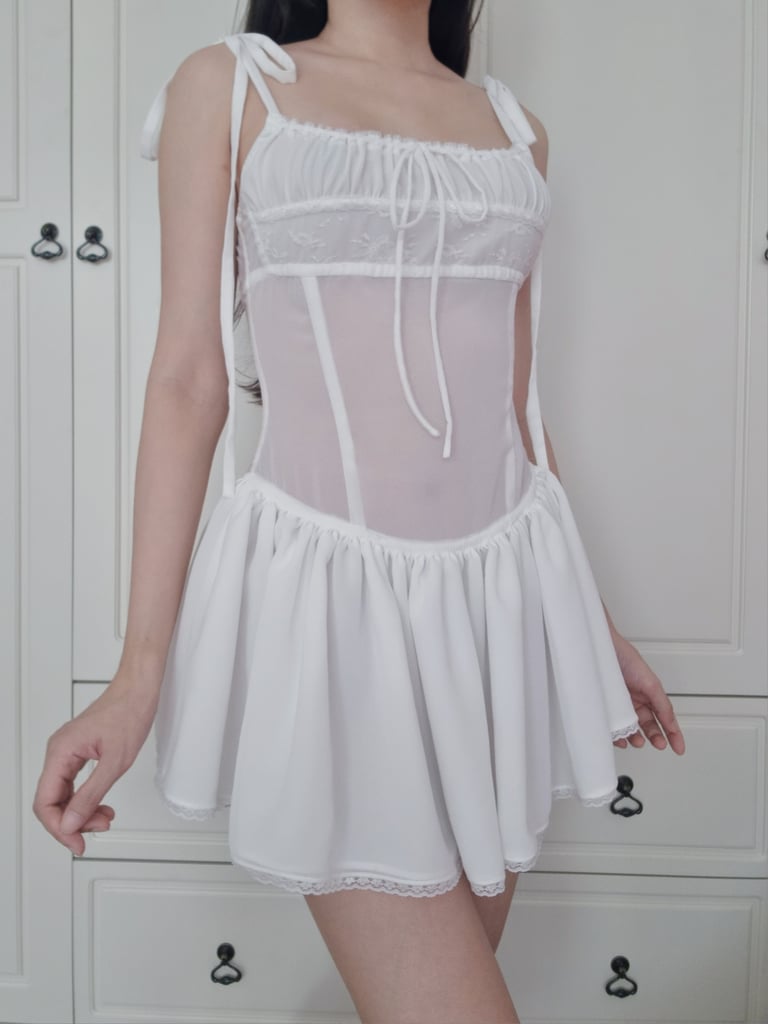 White Swan dress Image 3