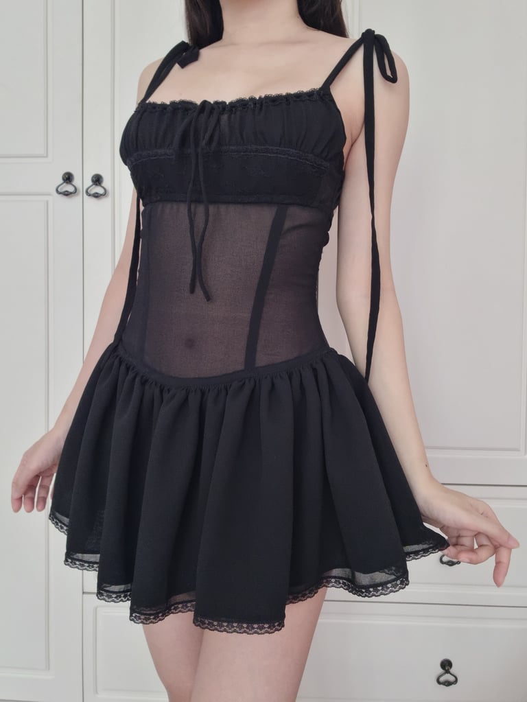 Black Swan dress Image 3