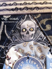 Image 7 of Blue Damask Skull Shoulder Bag