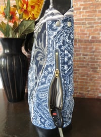 Image 21 of Blue Damask Skull Shoulder Bag