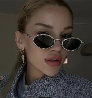 Image of Olivia Sunnies 