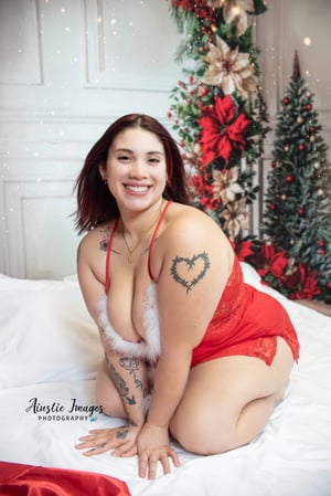 Image of Holiday Boudoir Sessions ✨