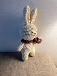 Image 2 of Small Amigurumis Bunny with scarf 