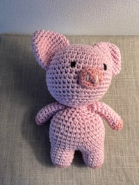 Image 3 of Small Amigurumis Pig