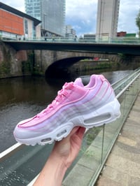 Image 2 of Petal Pink Ombre Nike 95