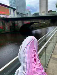 Image 3 of Petal Pink Ombre Nike 95