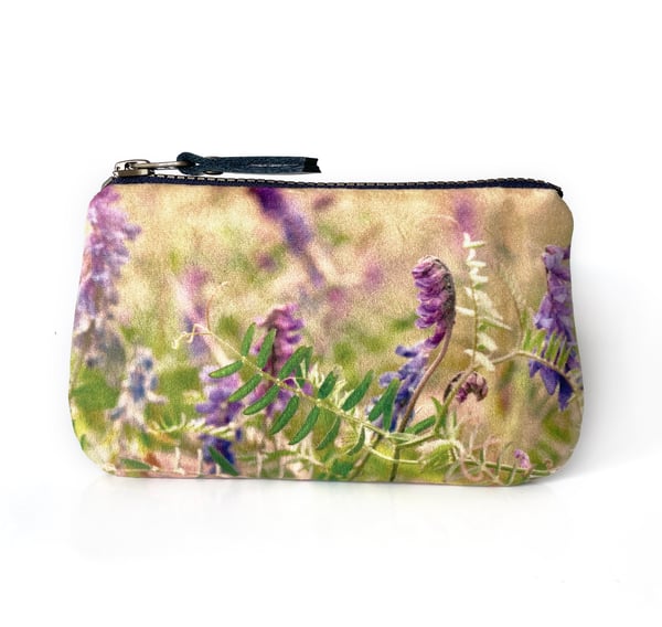 Image of Wildflower vetch, printed velvet zipper bag