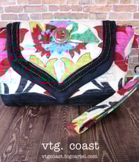 Image 10 of Santa Maria Clutch Wallet