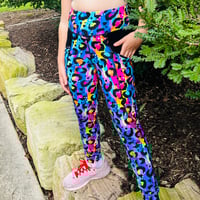 Image 8 of Girls Active Wear Sets (crop and ankle length leggings)