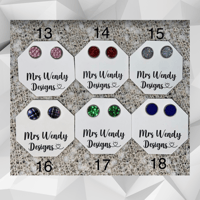 Image 5 of Stud Earrings 