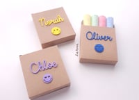 Image 4 of Caja de tizas XL personalizada .