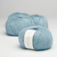 Image 8 of Krea Deluxe Silk Mohair (Several Colors)