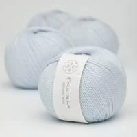 Image 7 of Krea Deluxe Organic Wool (Several Colors) 