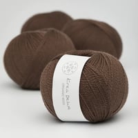 Image 12 of Krea Deluxe Organic Wool (Several Colors) 