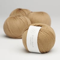 Image 16 of Krea Deluxe Organic Wool (Several Colors) 