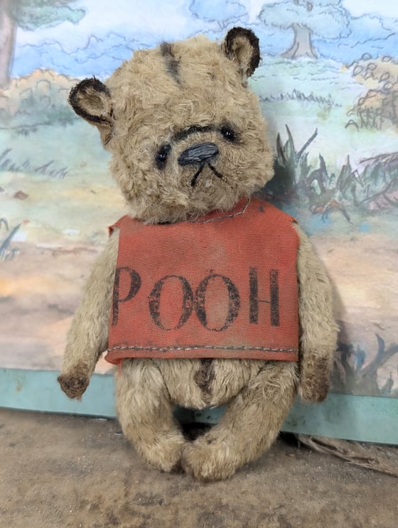 Image of "POOH"  a Teenie-Weenie 4" classic style Pooh bear by whendis bears..