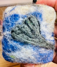 Image 2 of Seal