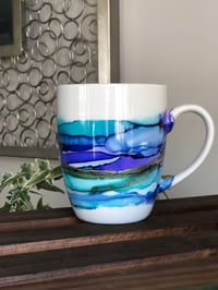 Image 2 of Sunshine Coast Alcohol Ink Mugs Workshop 