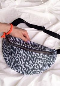 Image 3 of Zebra HipBag 