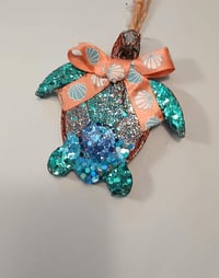 Image 1 of Bass fish or turtle freshie 