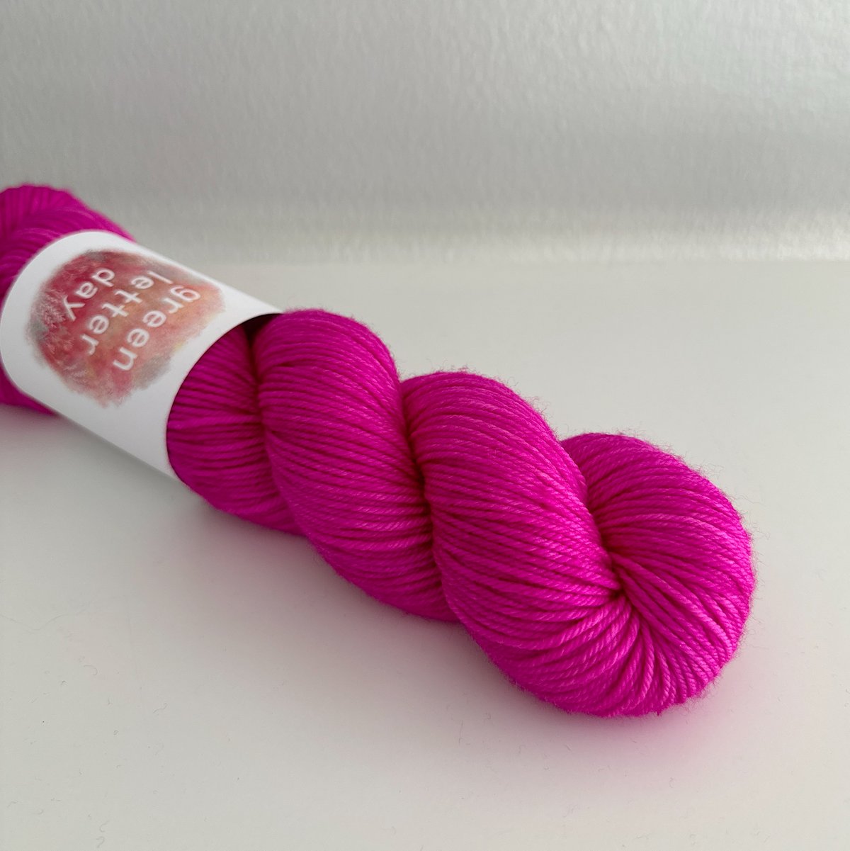 Smitten Kitten (PREORDER 6-8 WEEKS)