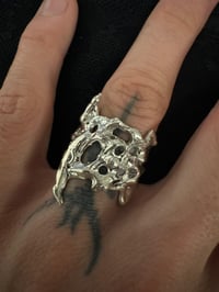 Image 1 of tessellate tissue ring