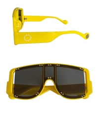 Image 2 of Sunny Biz
