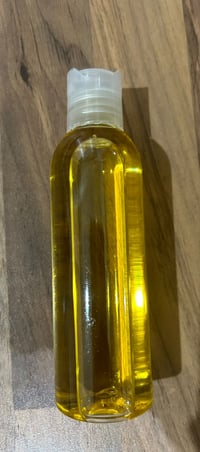 Image 2 of Glow Oil 100ml
