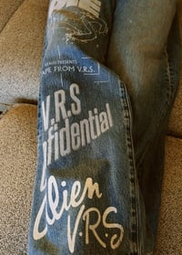 Image 4 of TITLE MANIA JEANS - BLUE