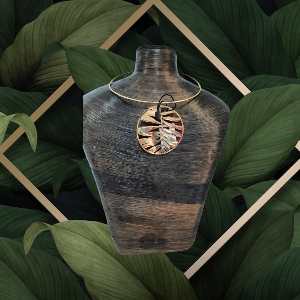 Image of Leaf Necklace