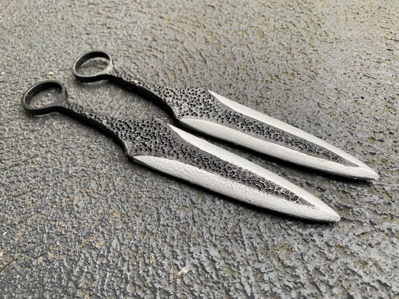 Image of Mae’s Throwing Knives - The Acolyte