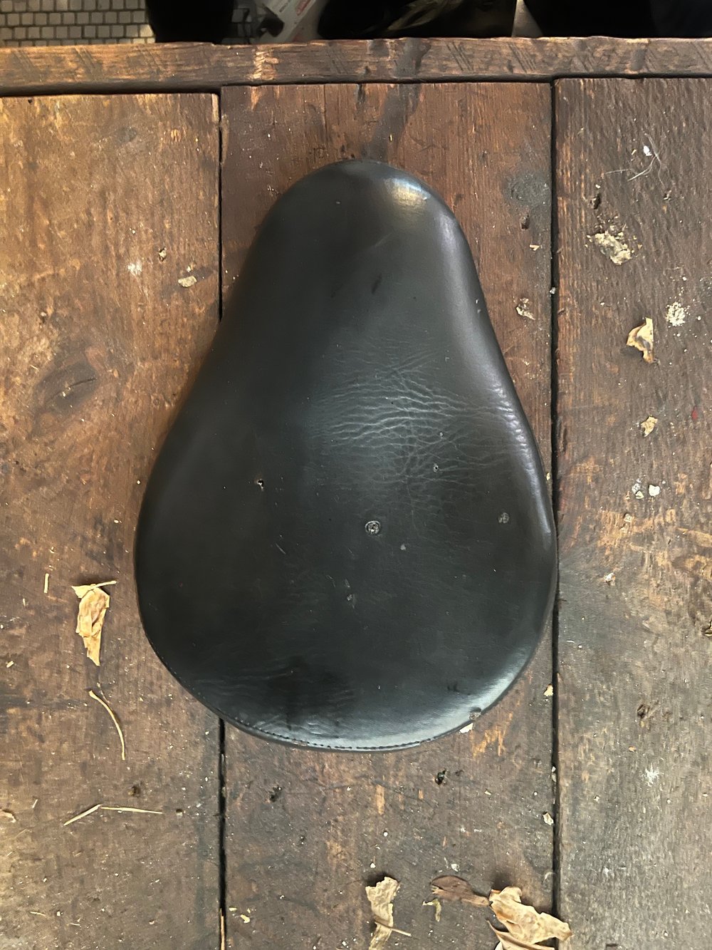 Image of Bates Style Solo Seat