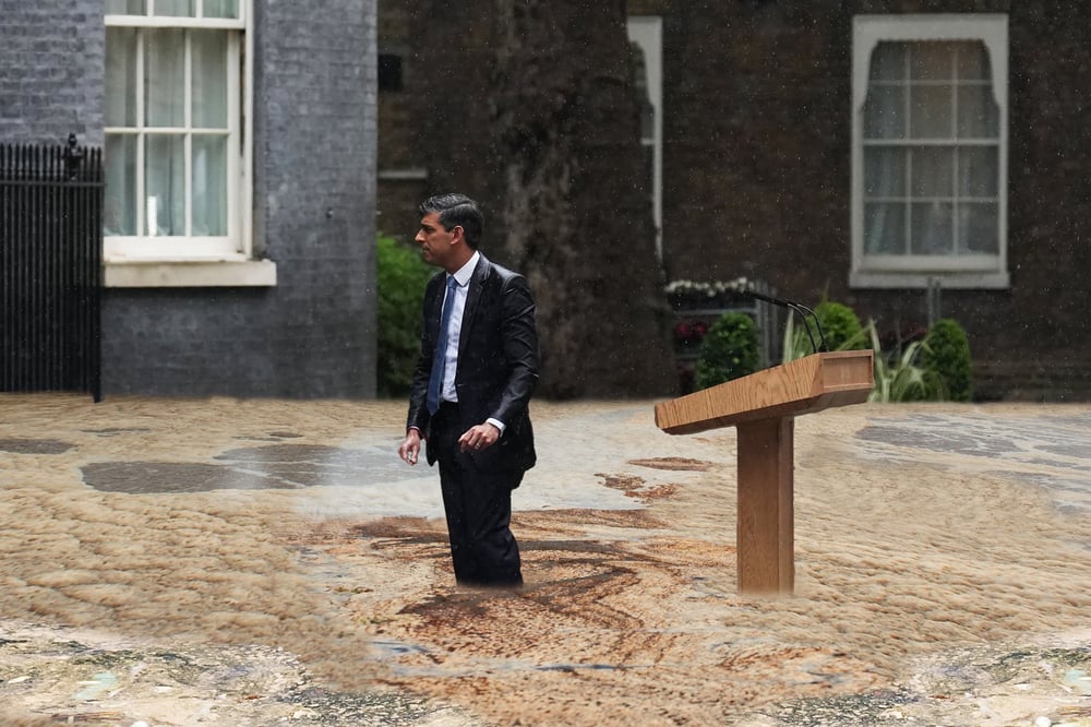 Image of 10 at No.10: IN THE SHIT