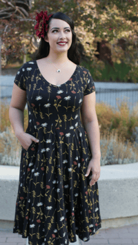 Sadie Dress in Grow