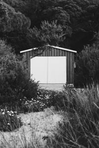 Beach Box - Black & White 