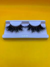 Image 1 of False Lashes Style G