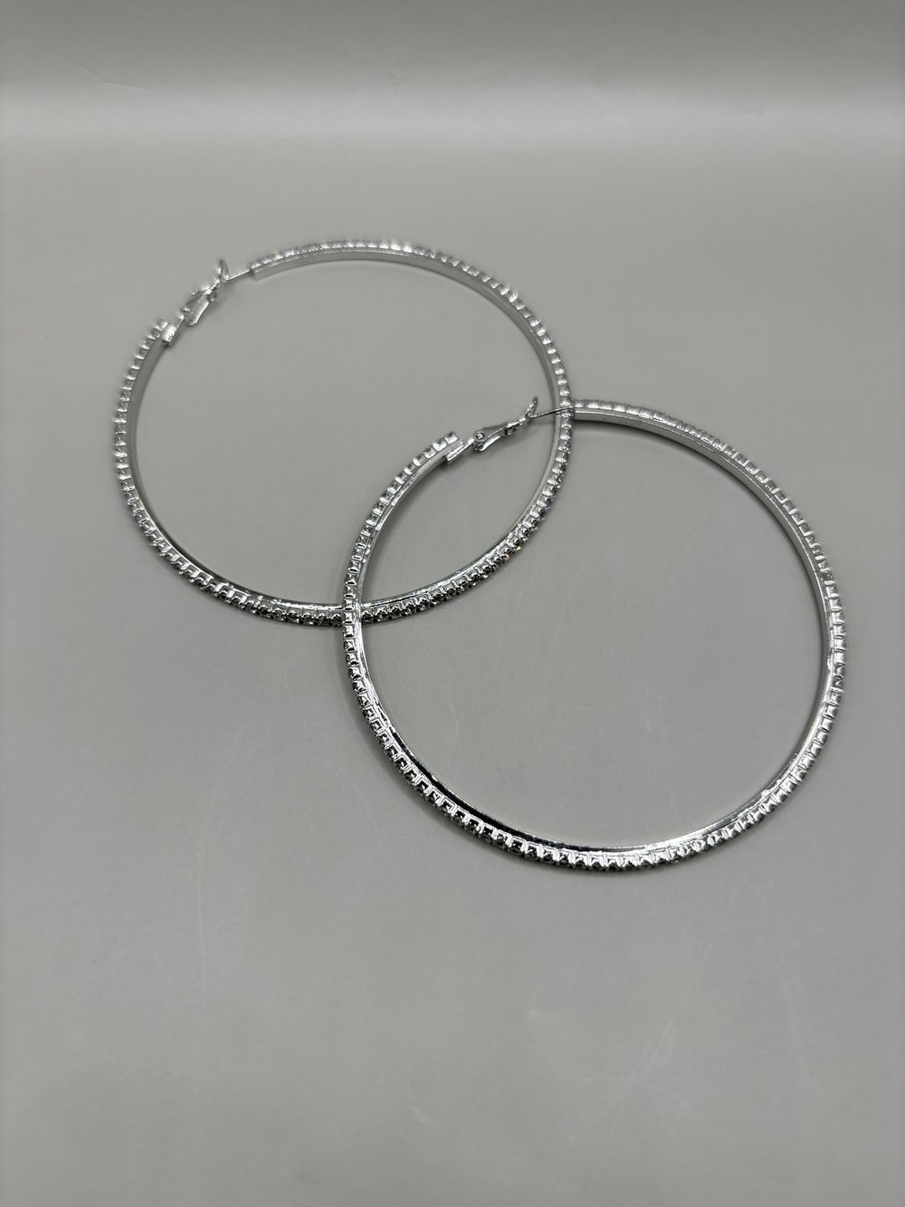 Silver hoop rhinestones earrings 