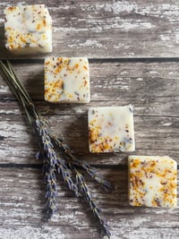 Lavender & Petitgrain Essential Oil Wax Melts 