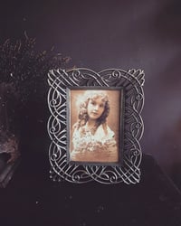 Image 2 of Metal filigree frames 