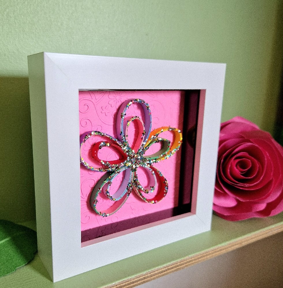 Image of Loopy Flower