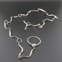 Image 1 of Quantum Riveted Chain