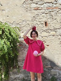 Image 1 of Abito “Alice nel Paese delle Meraviglie” fucsia